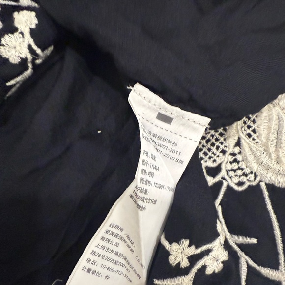 Black Kimono with White Floral Embroidery and Fringe - Picture 4 of 5